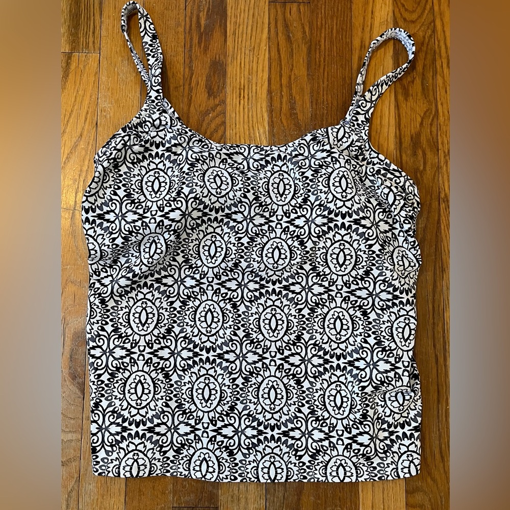 Lands' End Black & White Blossom  Floral Mandala Scoop neck Tankini